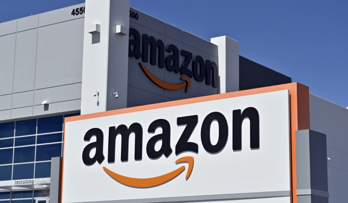 Amazon hasturned a middle-class warehouse career into a McJob - Vimarsana News
