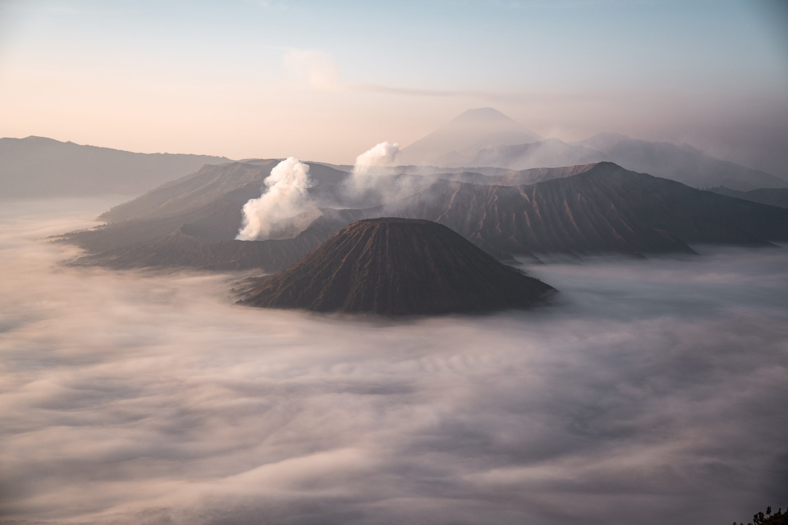 sopka bromo vychodni java indonesie