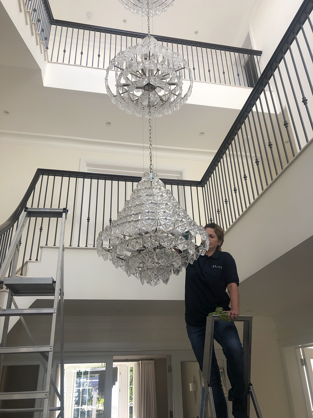 Chandelier weight load testing in London Elite Chandelier Services