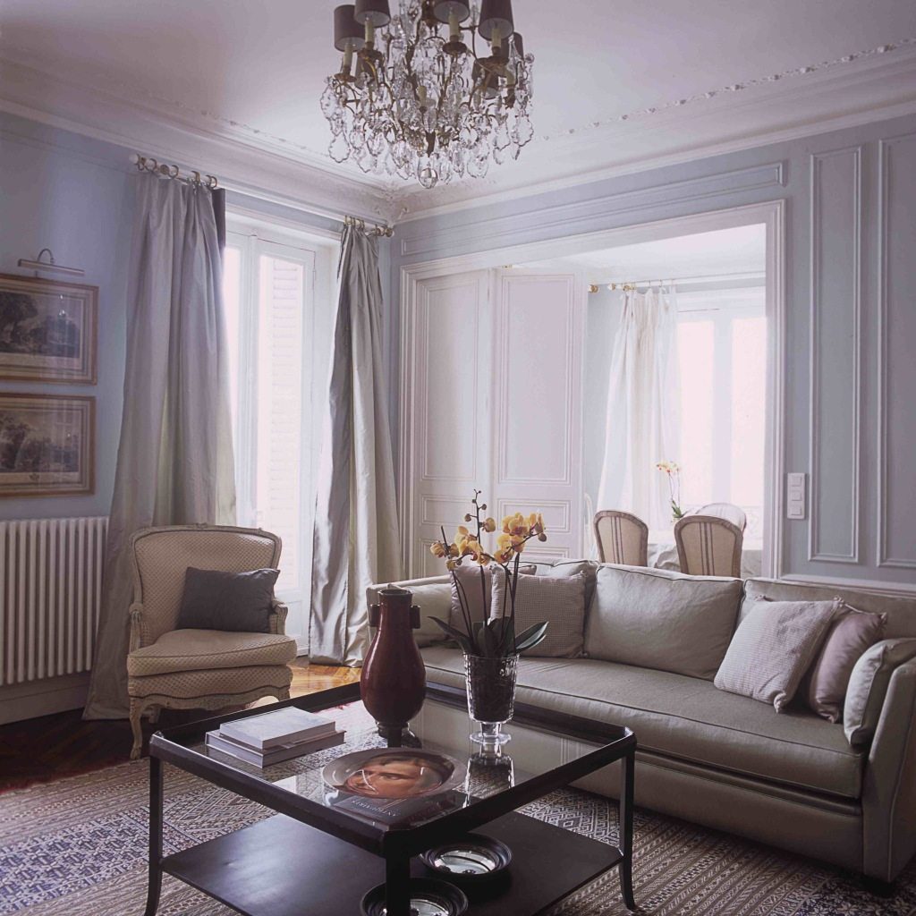 Le Triomphe European Vacation Homes Elite Destination Homes