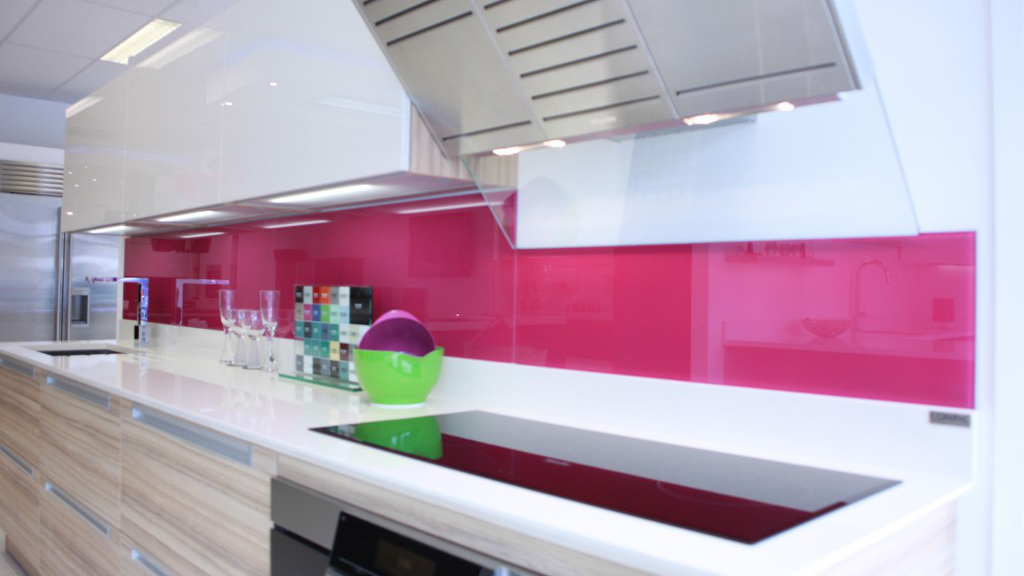 Reasons Why You Should Go For Glass Splashbacks Elite Glass Services