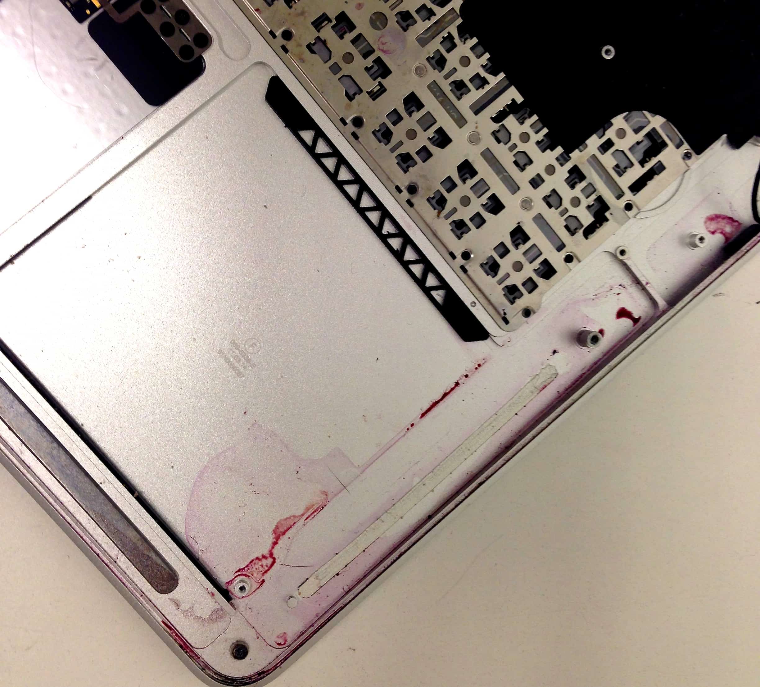Liquid Damage on a 13″ MacBook Air · EliteMacTechs