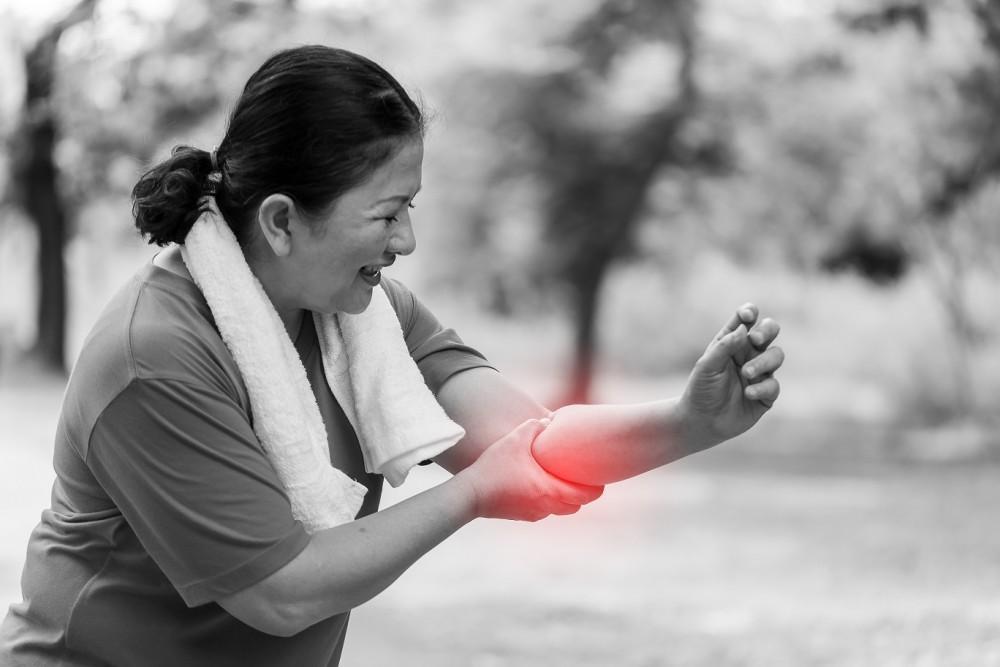 Why Does My Elbow Hurt? Elite Spine & Health Center