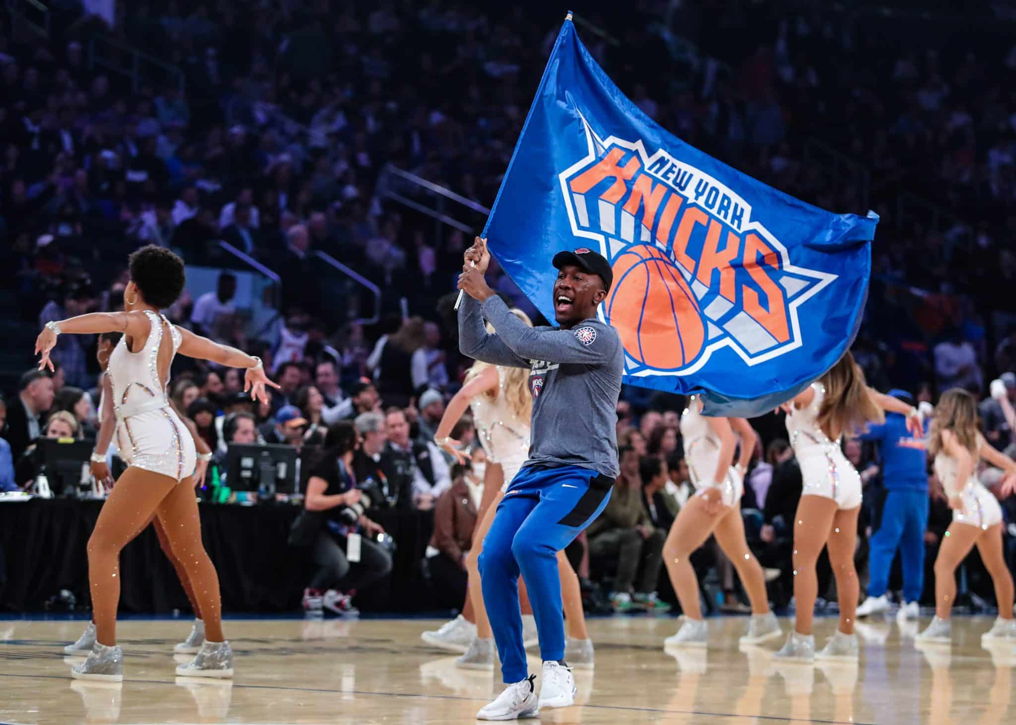 MSG, Knicks & Rangers announce Caesars Sportsbook partnership