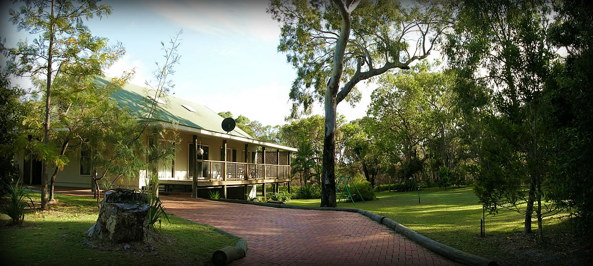 Eliza One, Fraser Island, Orchid Beach, Holiday House