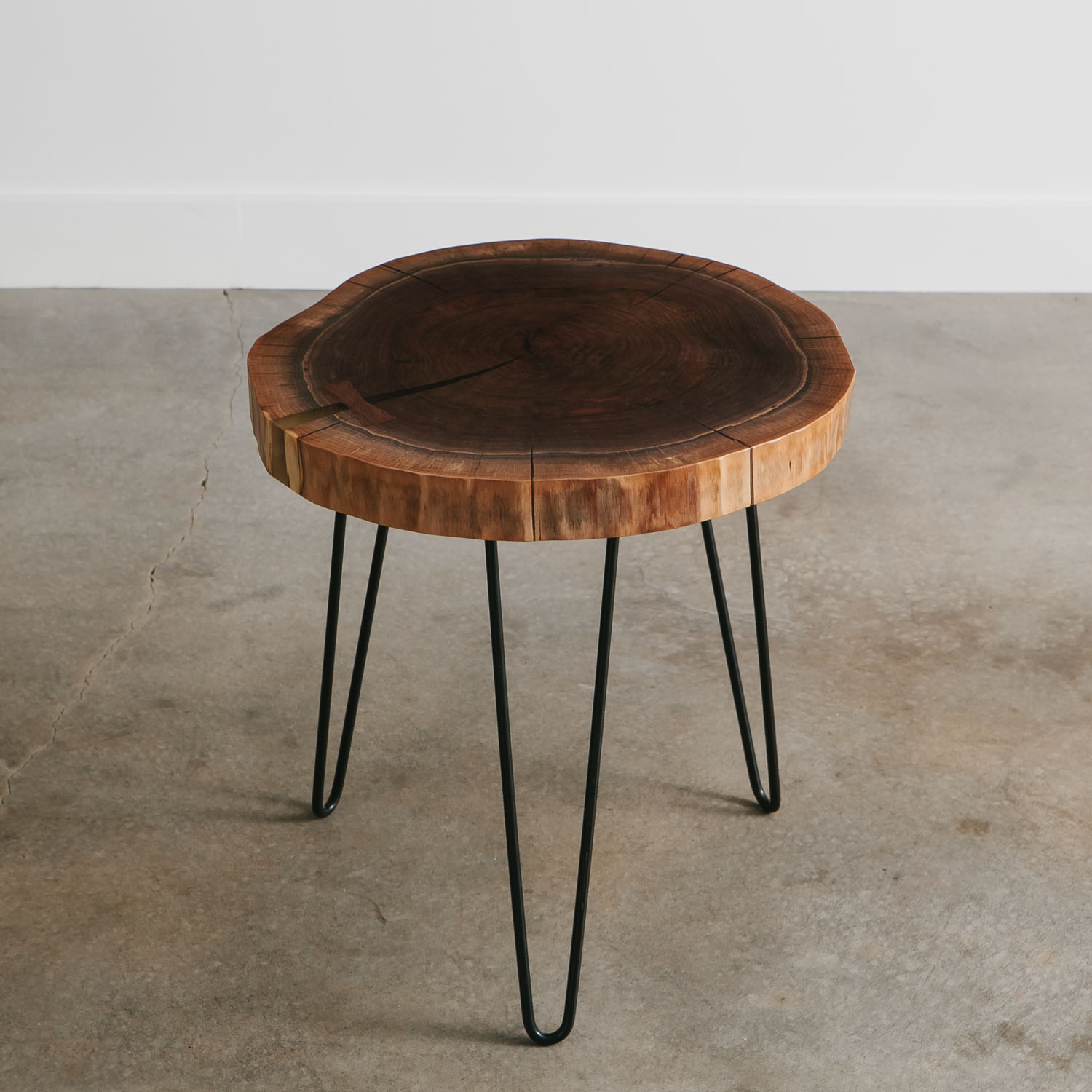 Walnut Side Table No. 157 Elko Hardwoods Modern Live Edge Furniture