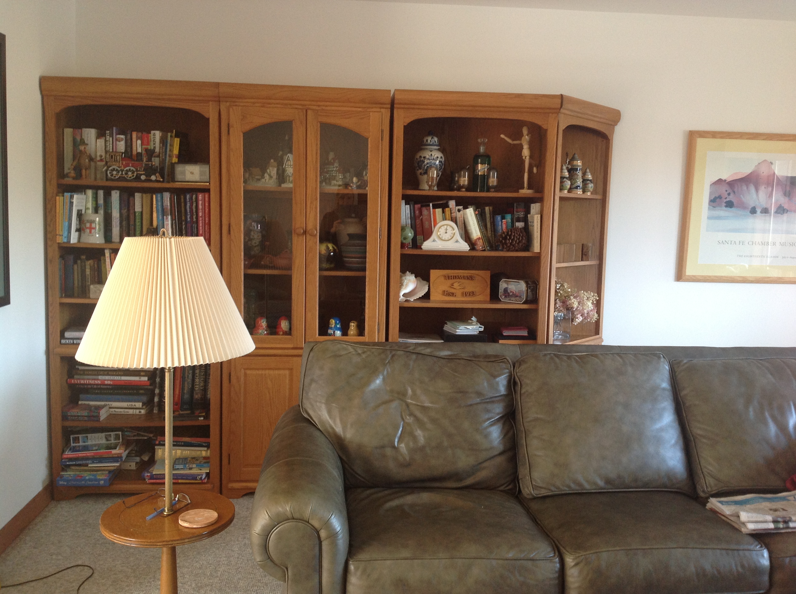 Wall unit before.