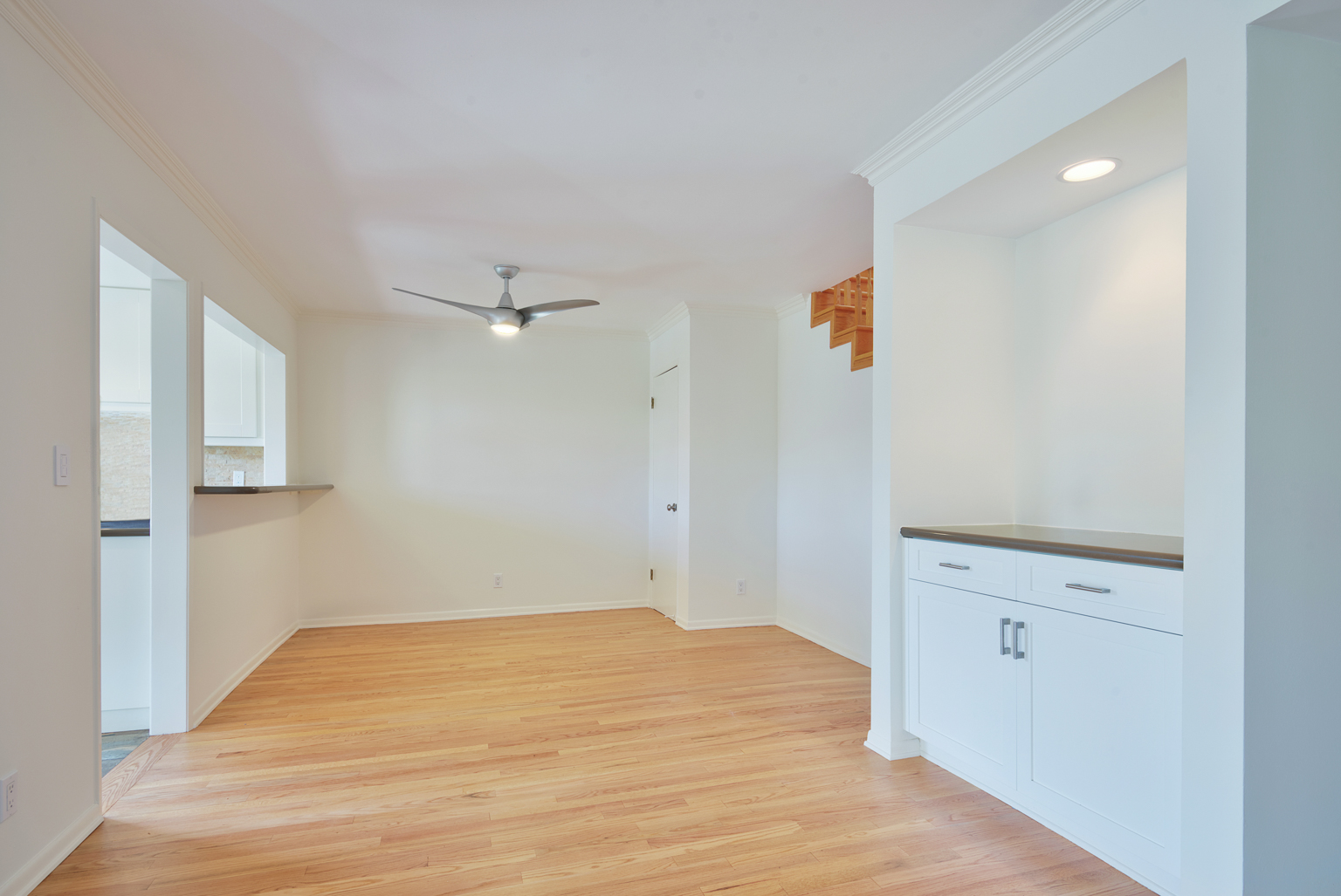 Apartment For Rent 2 Bedrooms 2.5 Bathrooms Price 4995 1099