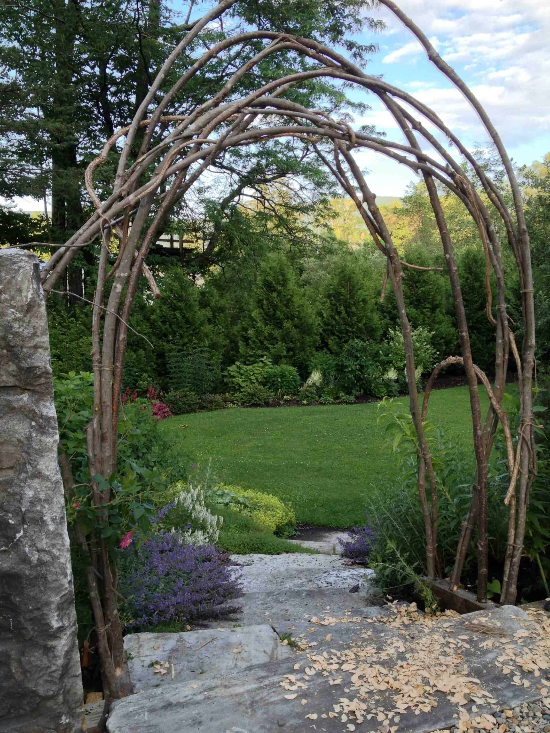 How to make a rustic trellis