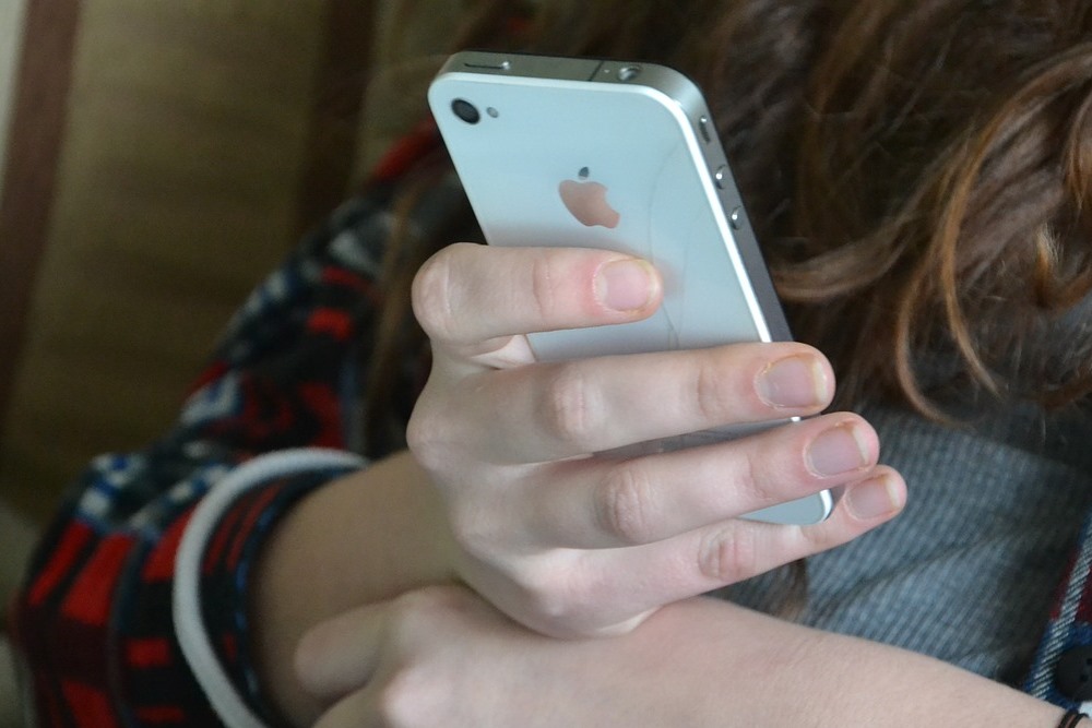 Phones on planes, a matter of choice. Elliott