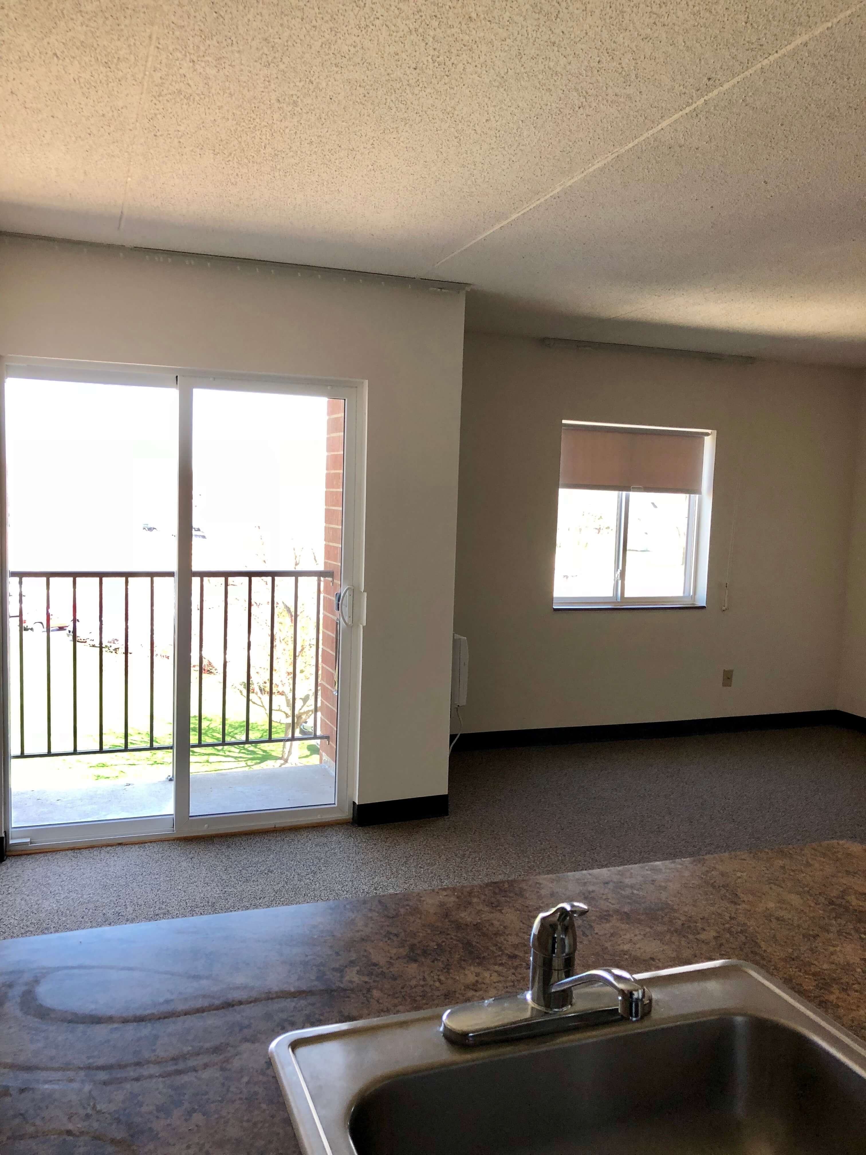 Morris, IL Luxury Senior Living Elliott Manor Affordable Luxury