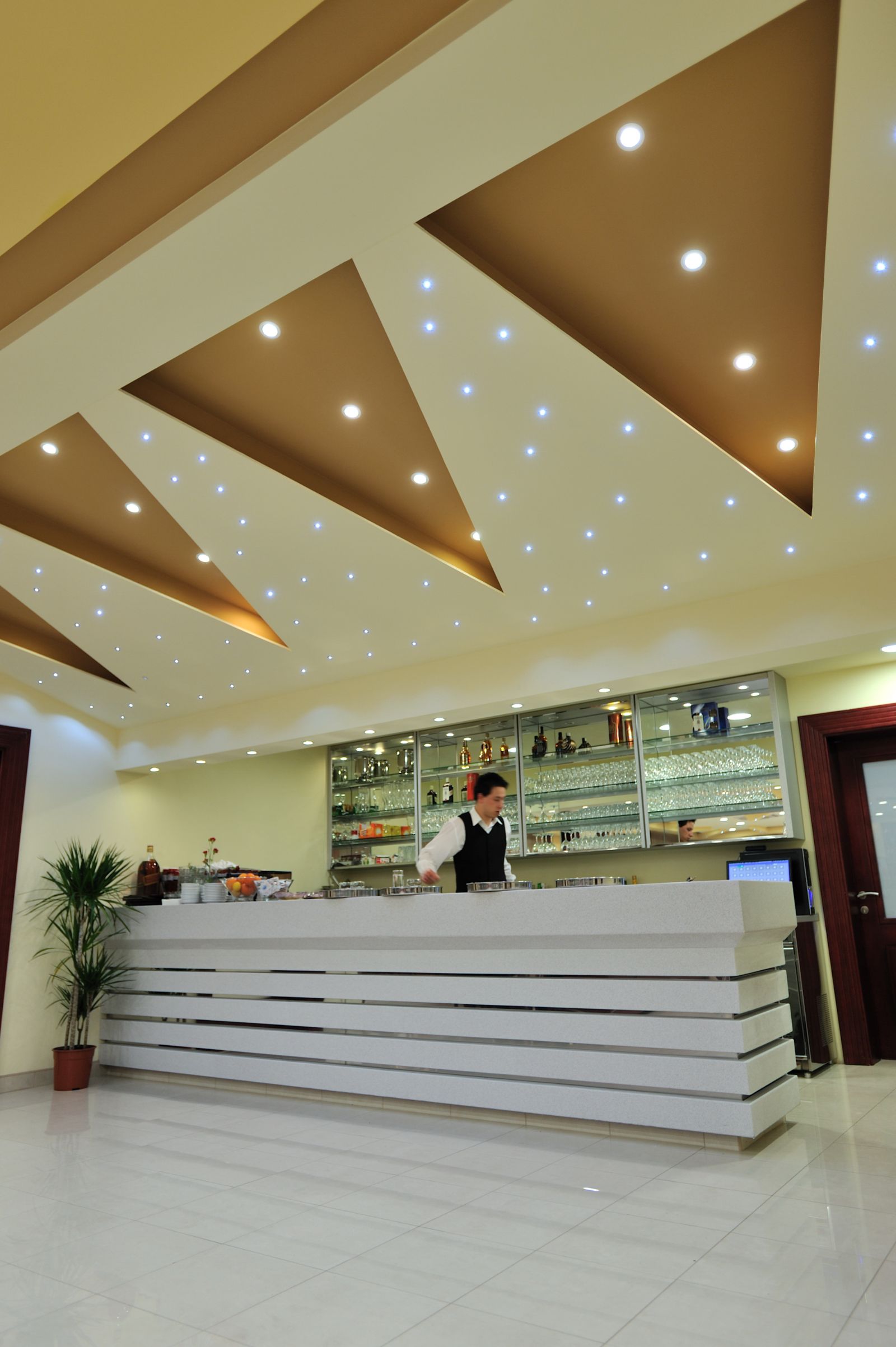 Ruža restoran Mostar ELLUX