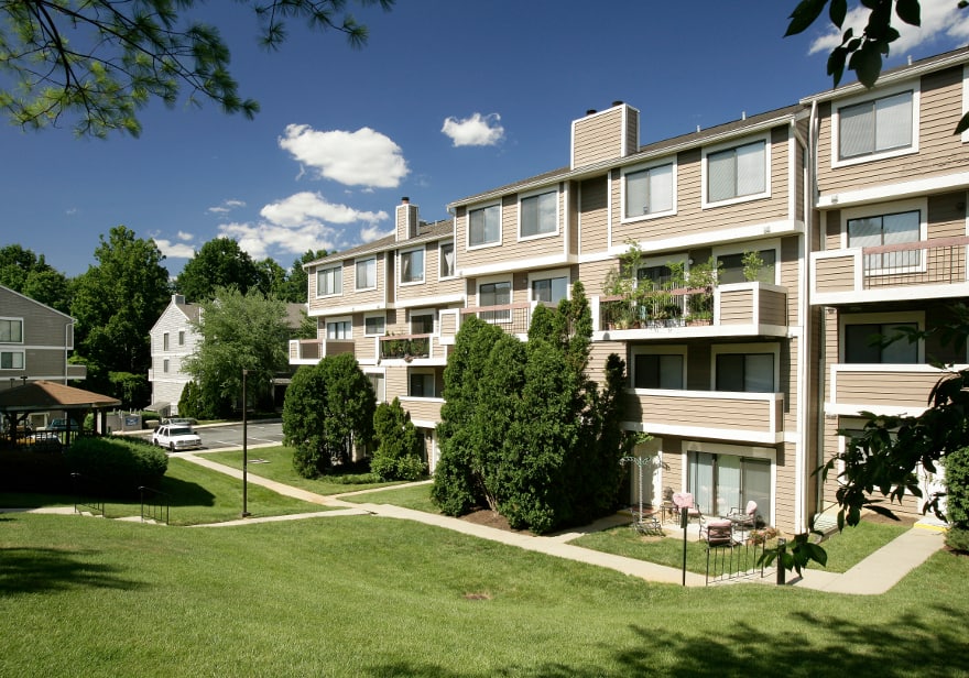 Elme Bethesda Bethesda MD Apartments Elme Communities