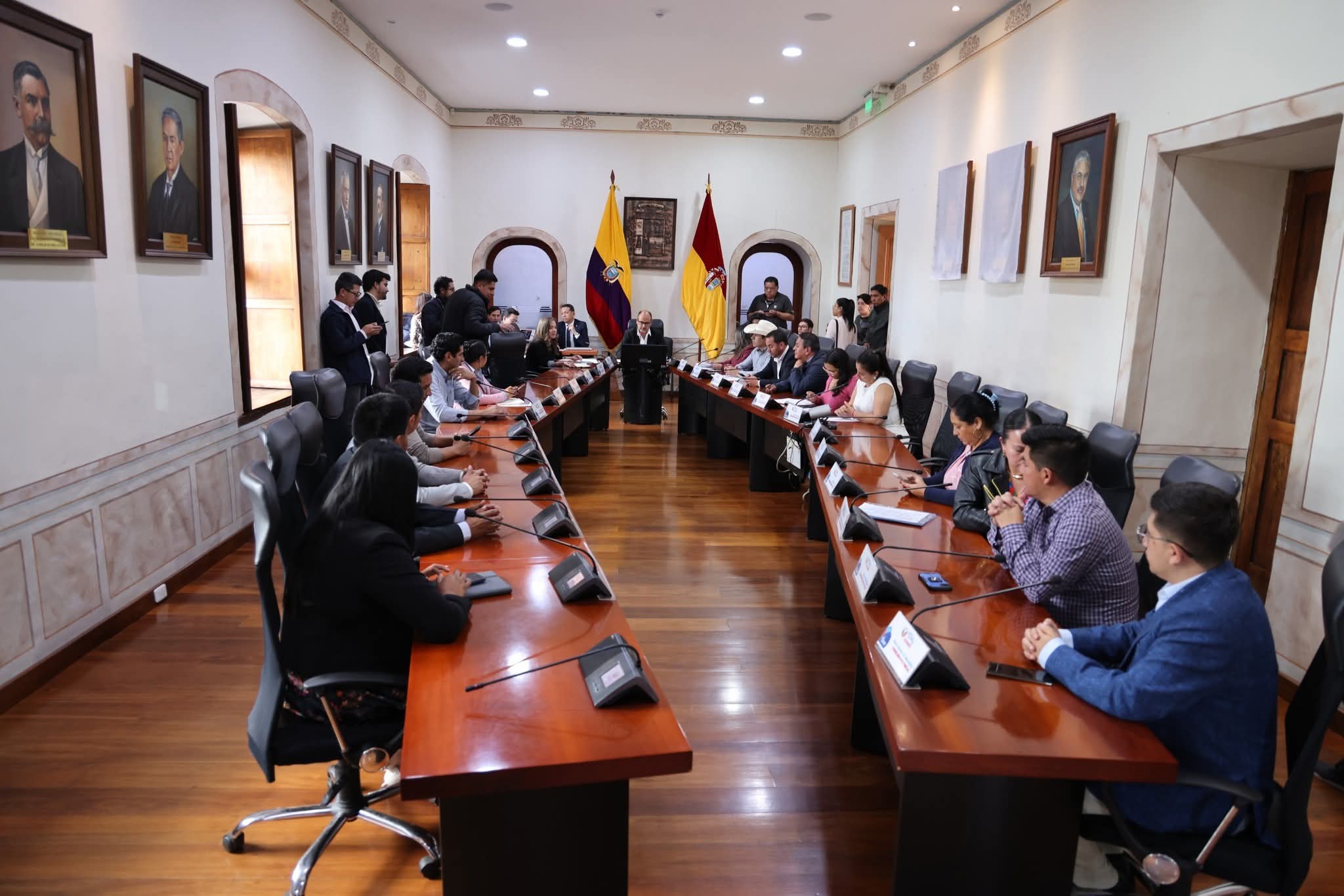 Piden declarar al 16 de septiembre como Día de la Defensa del Agua en Azuay