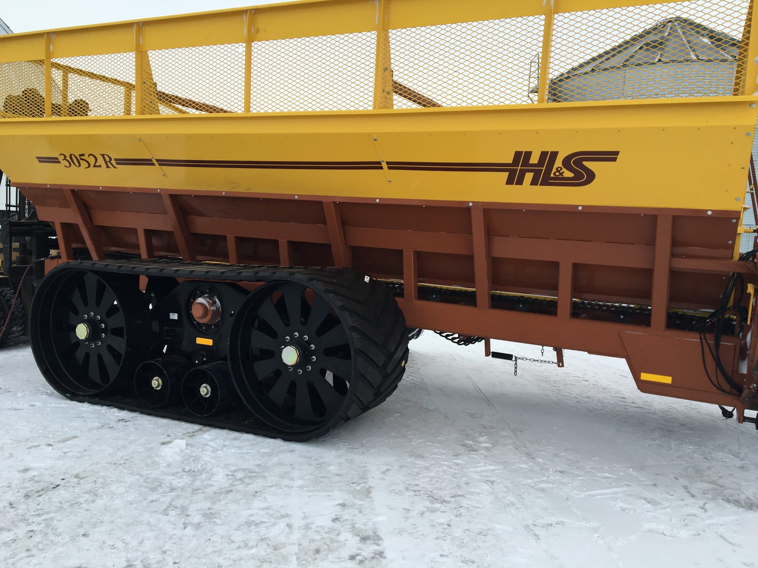 Transfer Tracks Air Seeder, Grain Cart, Fertilizer Caddy