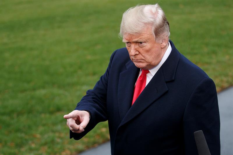 NYT TRUMP EMPLEA A "SIN PAPELES" PARA LIMPIAR EN SU CLUB DE NEW JERSEY El Minnesota de Hoy