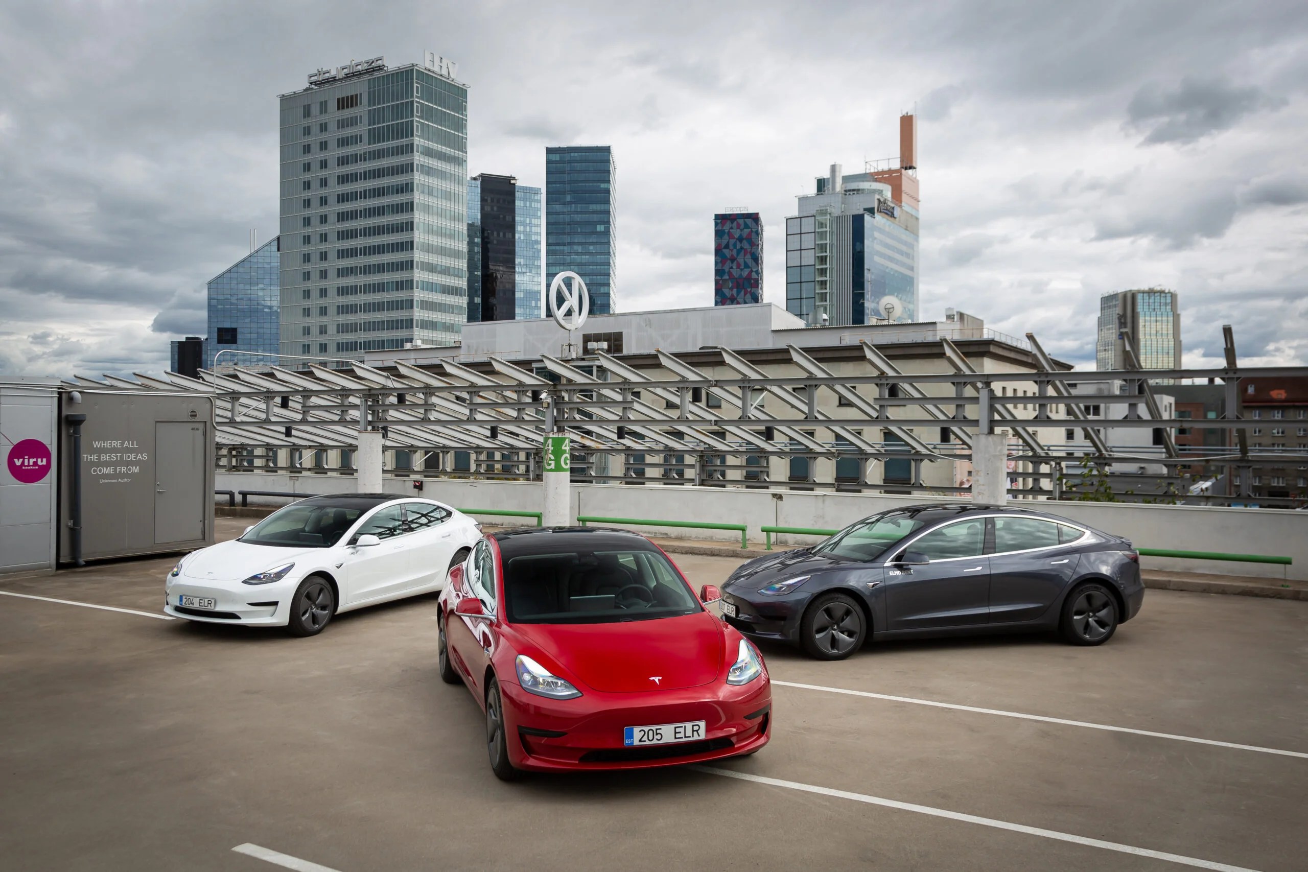 Minutipõhine autorent ELMO Rent introduced luxury cars to the car sharing