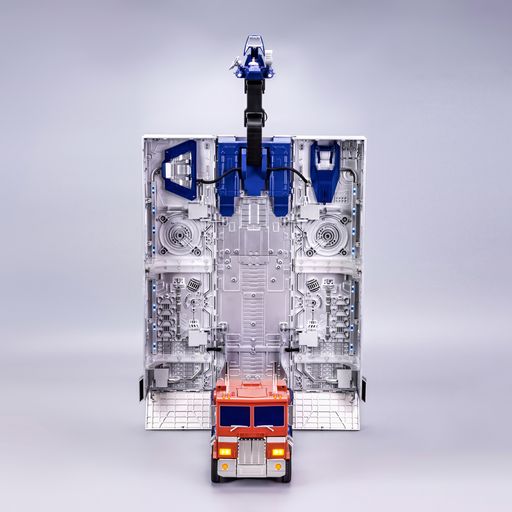 Optimus Prime AutoConverting Trailer and Roller Set Announced Se