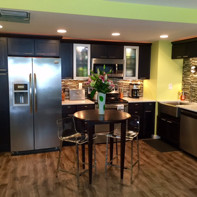 Advantages Elmwood Tower Omaha Independent Living Apartments