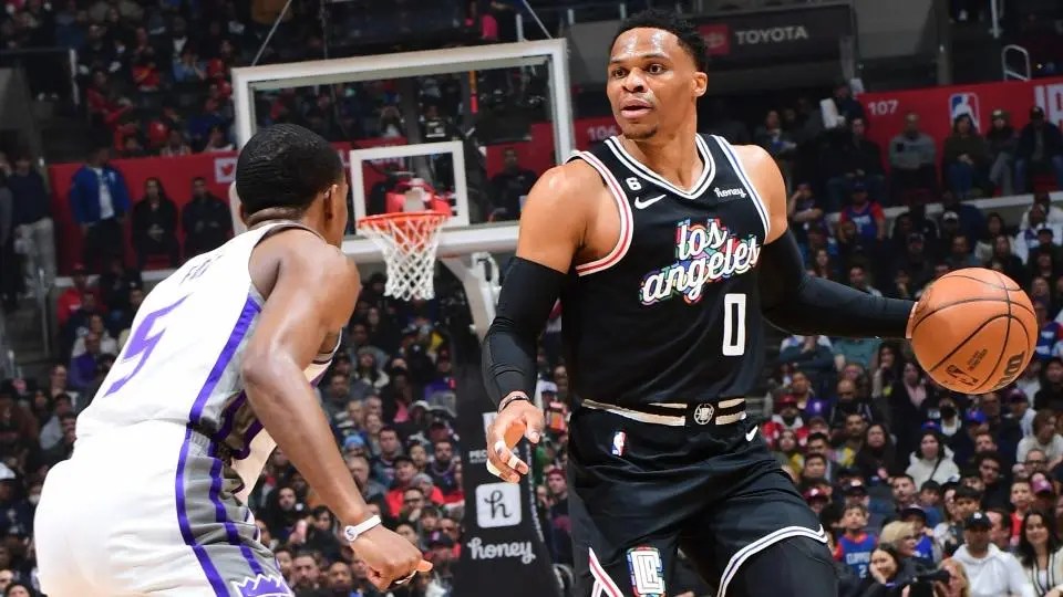 Clippers sobreviven a Grizzlies y logran su primer triunfo con Westbrook