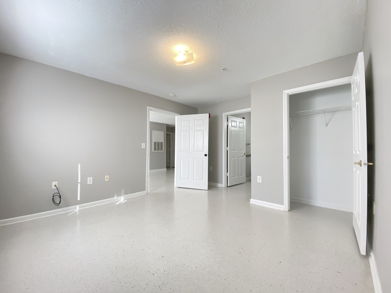 Phoenix Arms Elon Student Housing