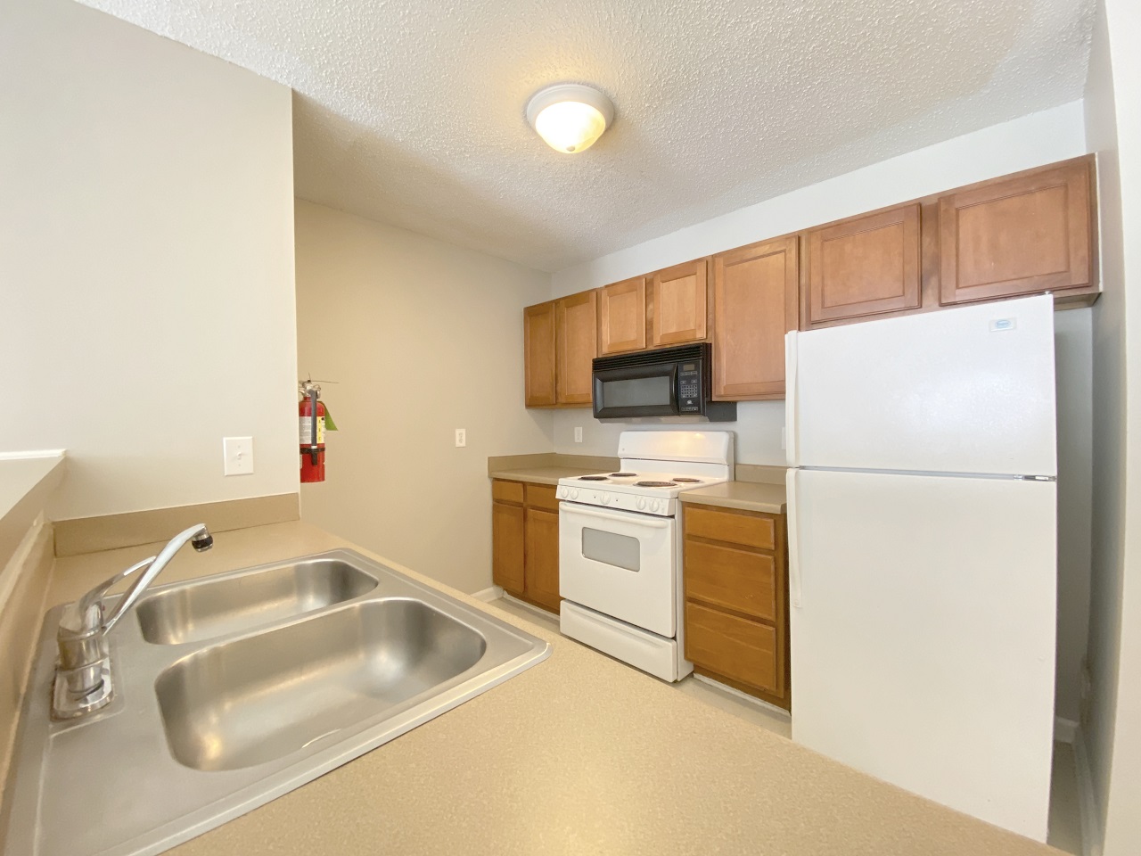 Phoenix Arms Elon Student Housing