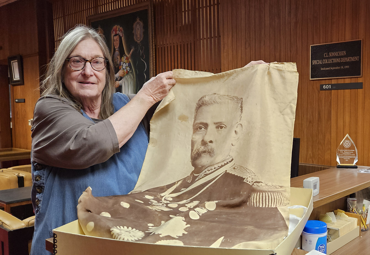 UTEP Library’s’s Special Collections a ‘treasure trove’ of history El
