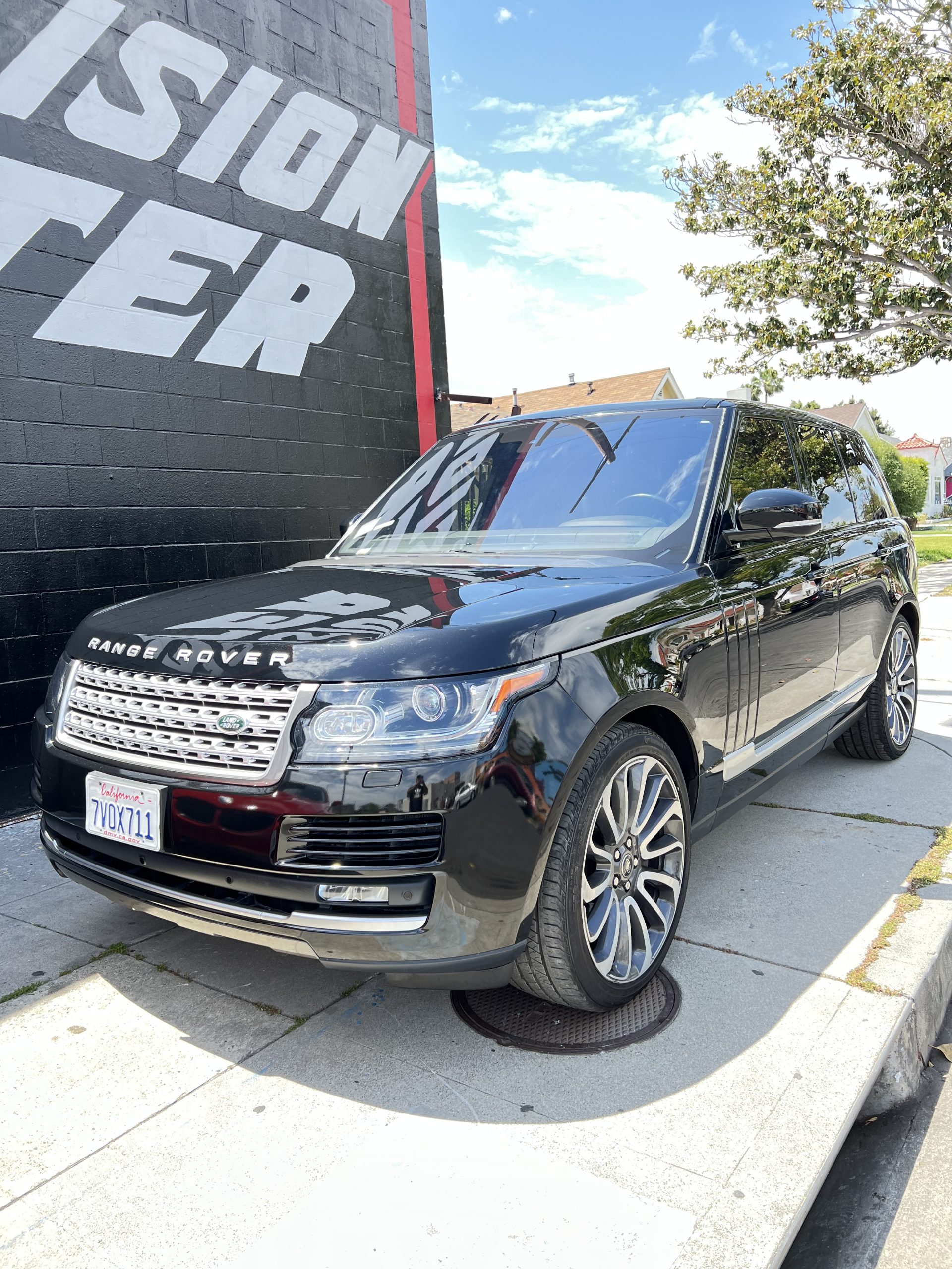 USAA Approved Body Shop in Los Angeles Located on Western