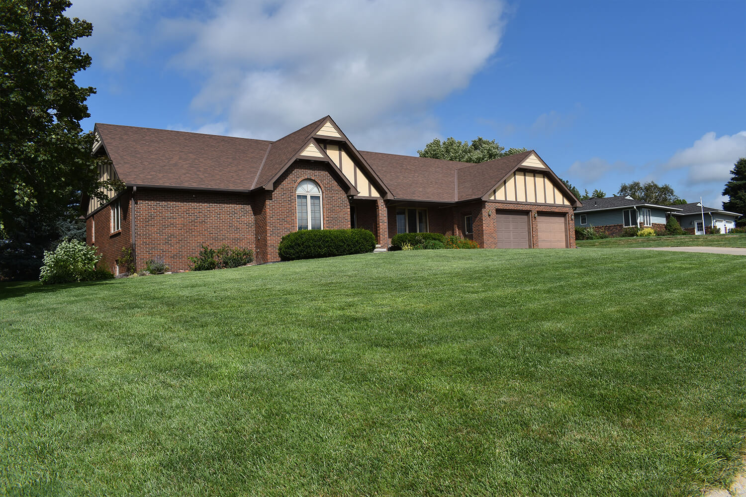 635 N 7 St, Hebron, NE Brad Elting & Company