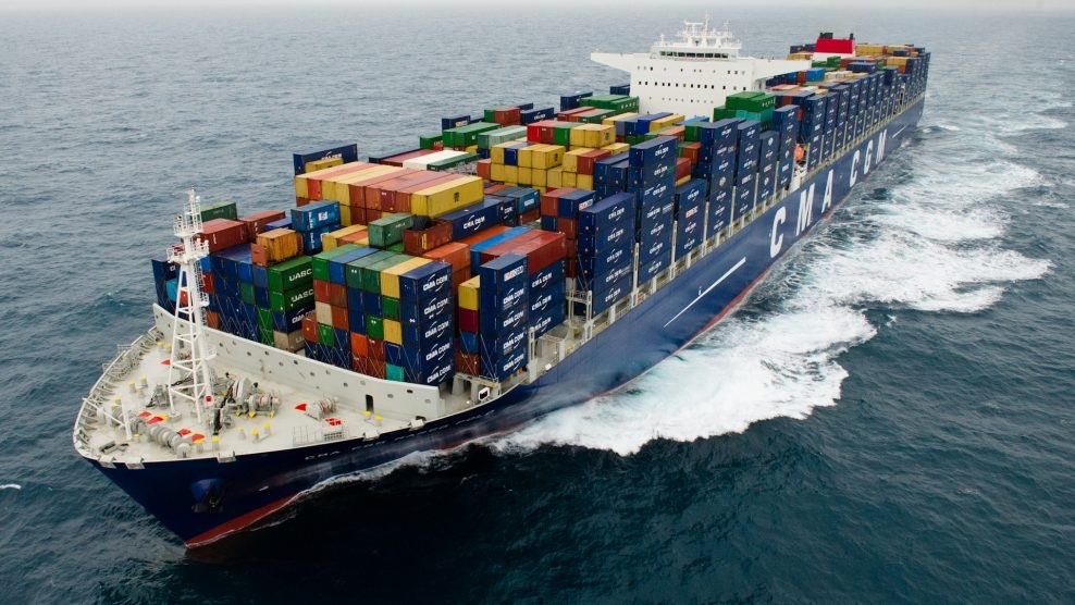 El Transporte naviera 120