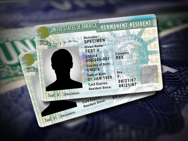 NEGARÁN LA GREEN CARD A USUARIOS DE AYUDA SOCIAL. El Valle Noticias