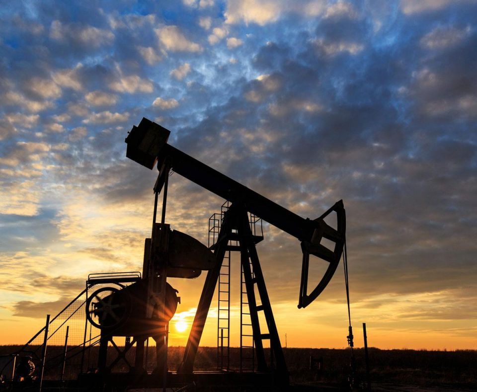 UAE Managing Oil Price Declines Emerging Market Views