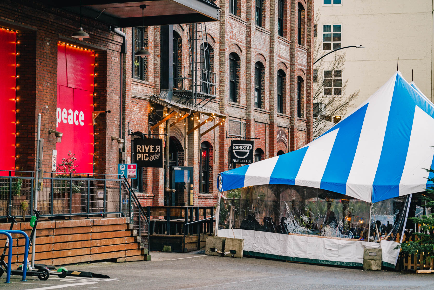 These 10 Portland Restaurants Have the BEST Outdoor Seating (COVID)