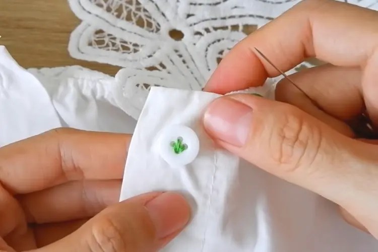 How to Sew Without a Needle 15 Creative Ways