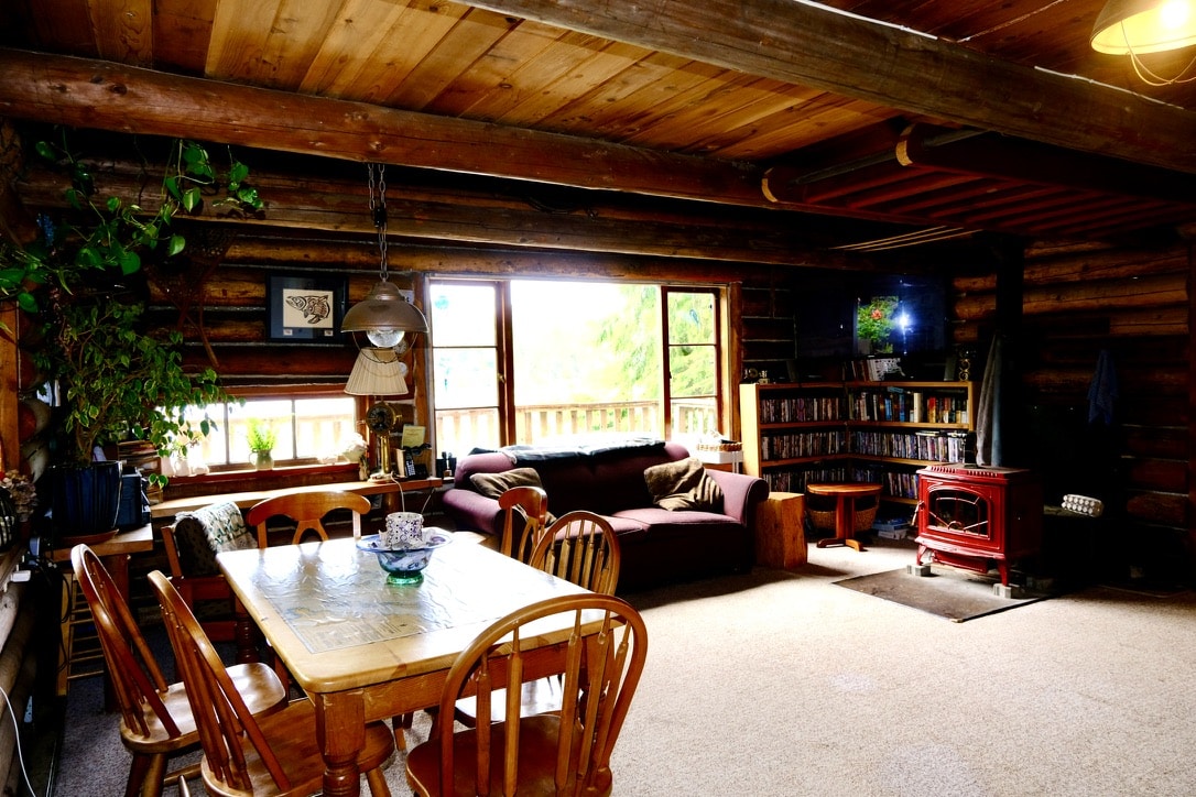 Bamfield Cottage Rentals Emerald Ocean Charters