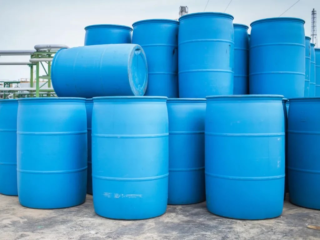 How to Store Water Long Term (The Best Ways)