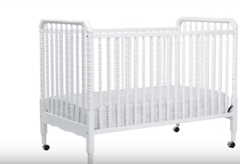 DaVinci Jenny Lind Crib Reviews 2023 Based On Parents Experiences