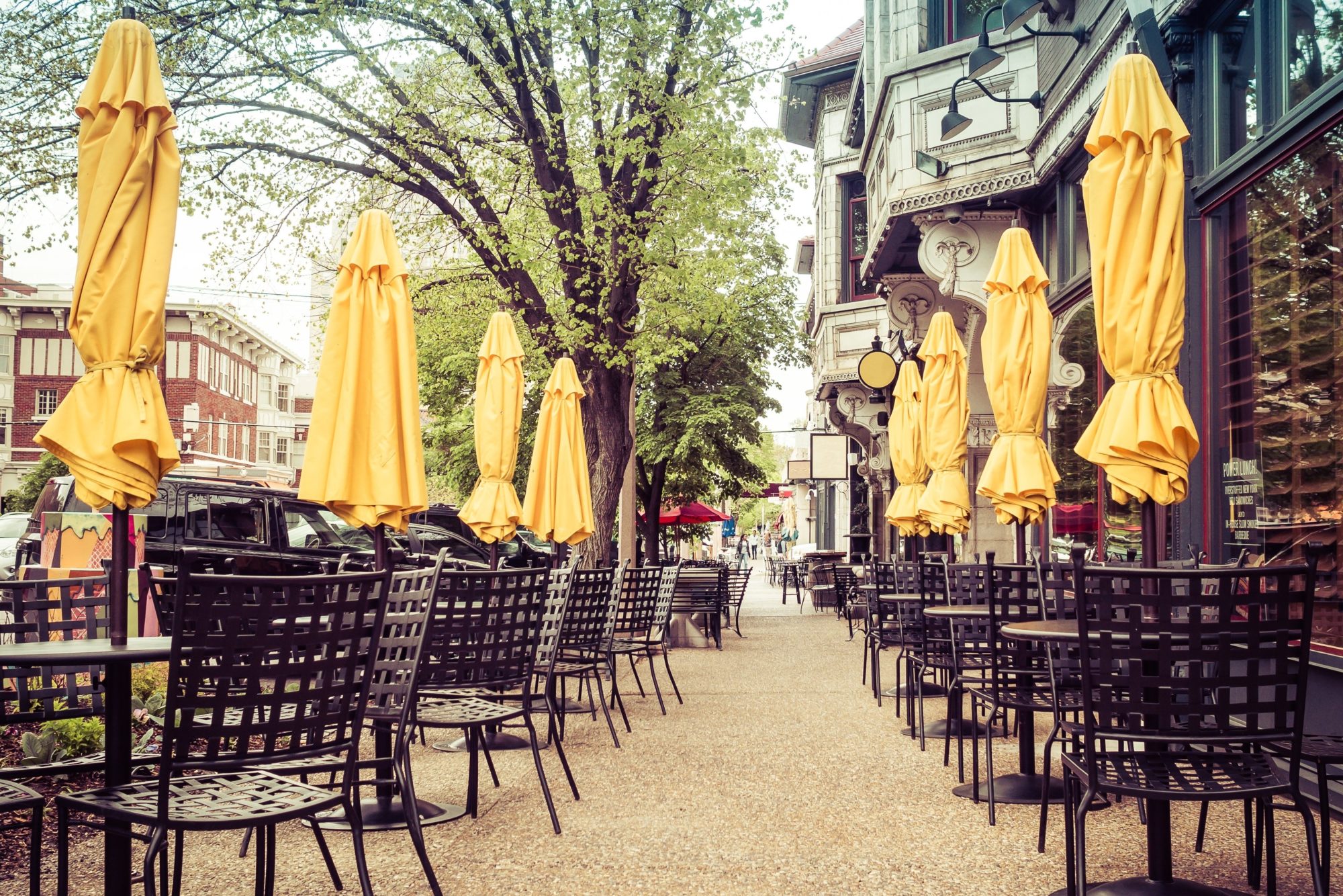 The Appeal of Al Fresco Dining EMERGING