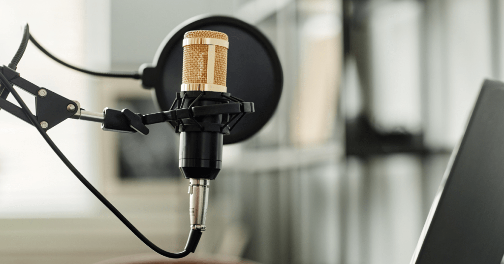 Top 5 Digital Marketing Podcasts That Marketers Must Listen to