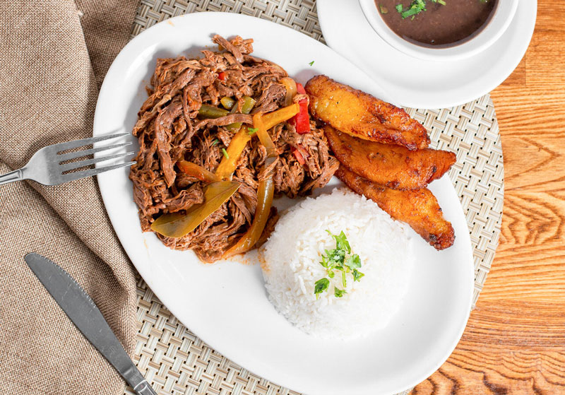 Versailles Culver City emigrado