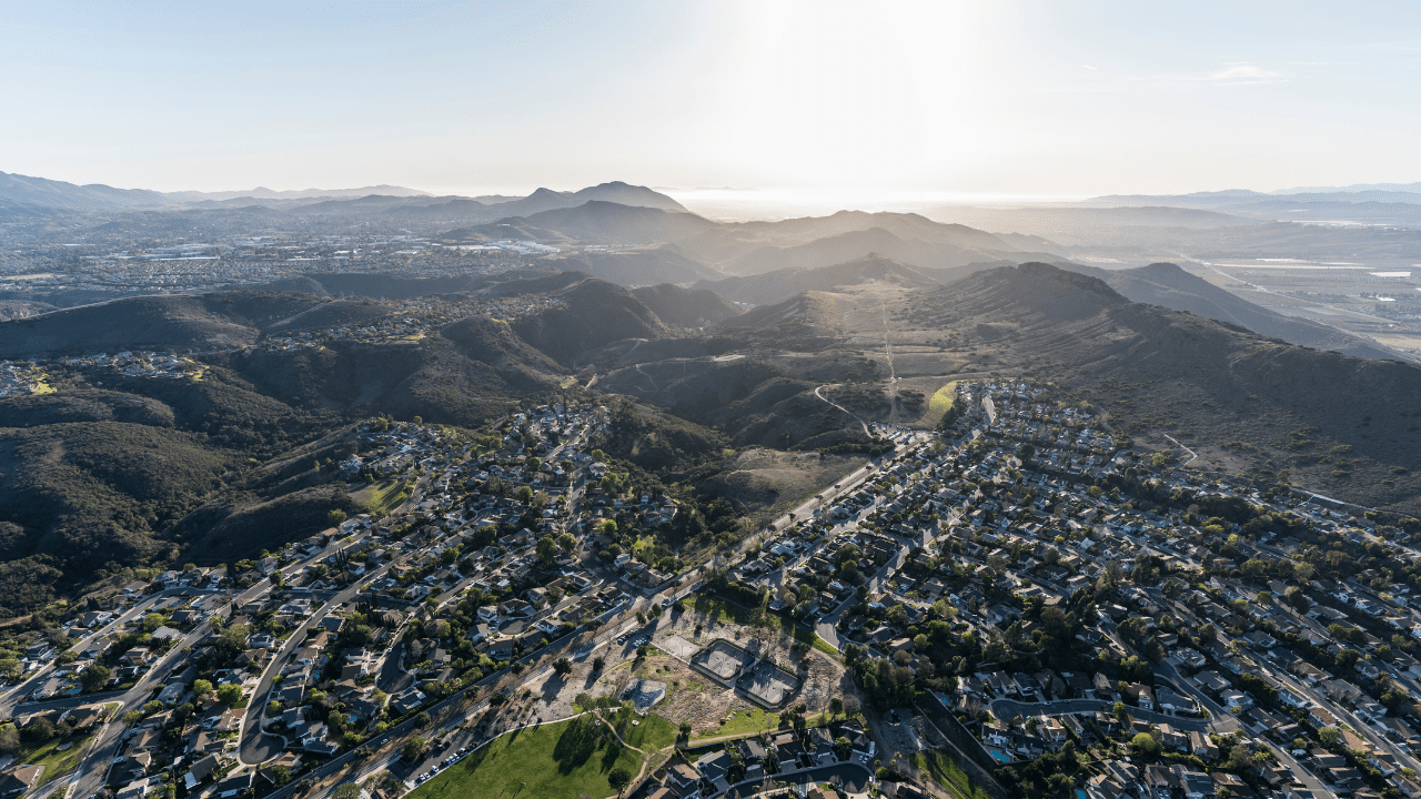 Moving to The Conejo Valley? 5 reasons you'll HATE it! Emily Berdon