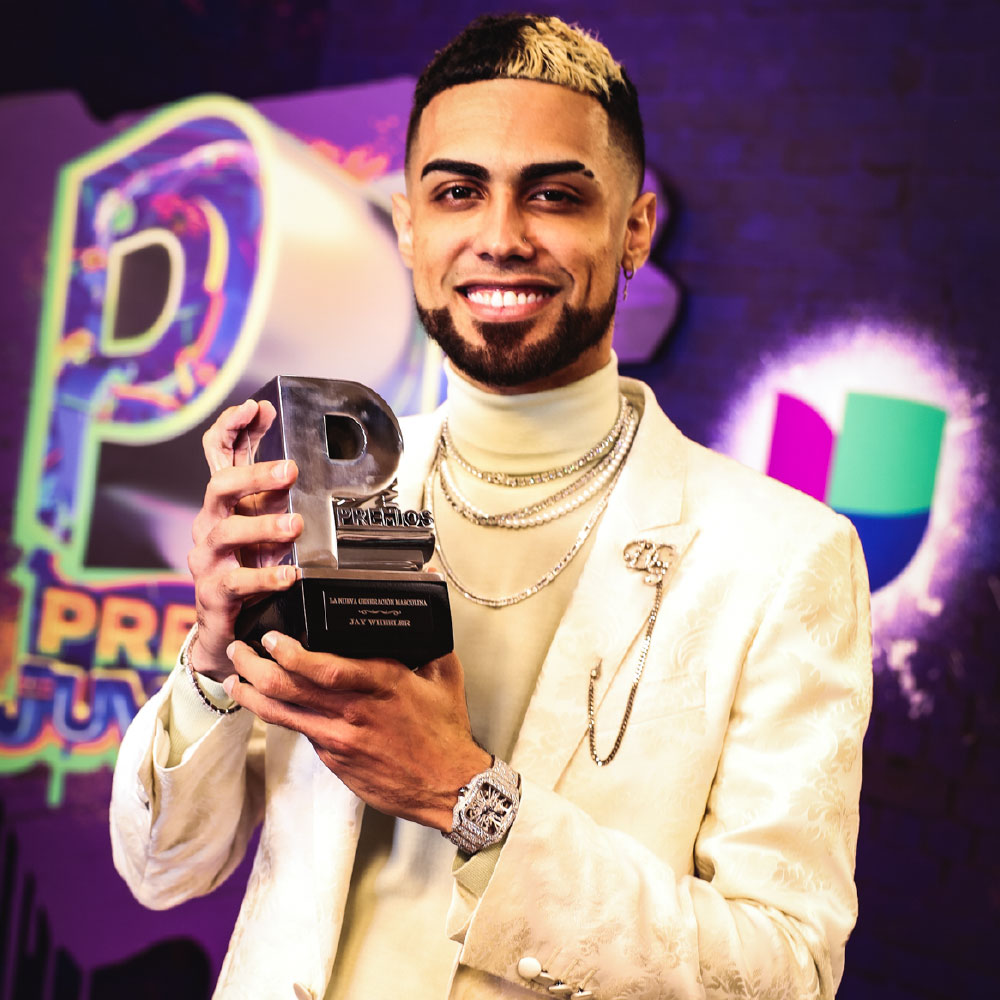 JAY WHEELER WINS THE MOST IMPORTANT AWARD OF HIS CAREER AT PREMIOS
