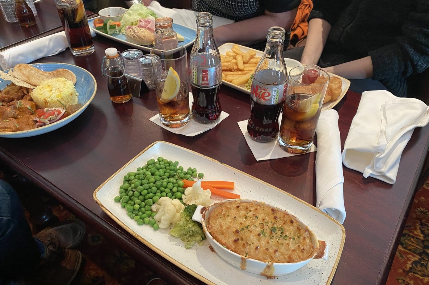 Do Cunard Cruises Include Meals? Your Guide To What Is Included Emma