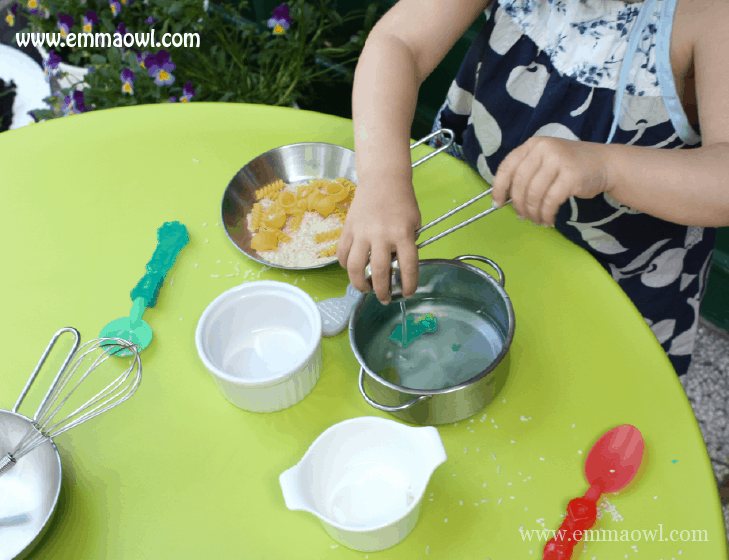 Cooking with Play dough. Sensory activity and fun! This is what you do