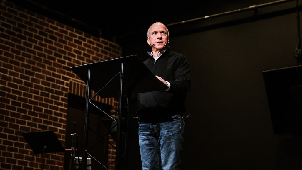 Visit on Sunday Emmaus Road Church in Sioux Falls, SD