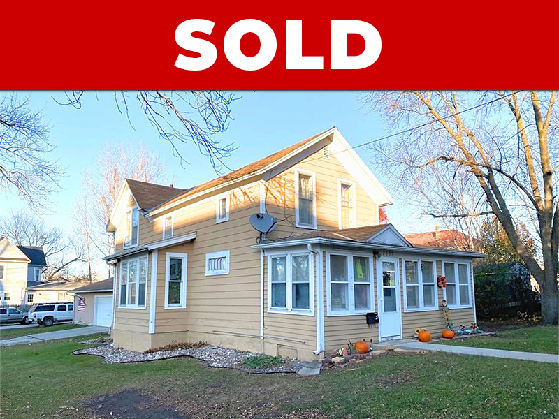 2307 10th Street, Emmetsburg, Iowa Johnson Realty