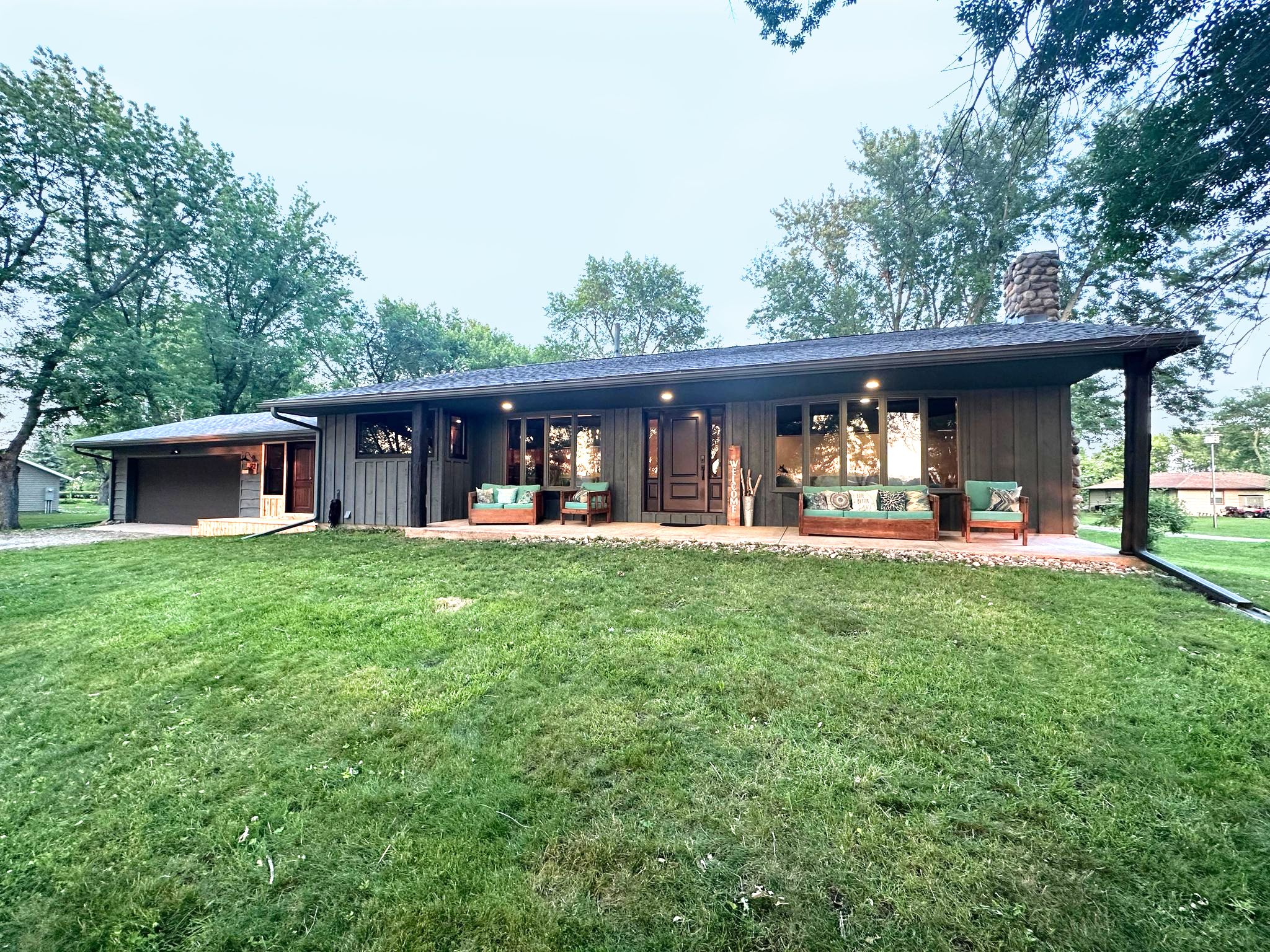 Johnson Realty Emmetsburg Area Lake Properties