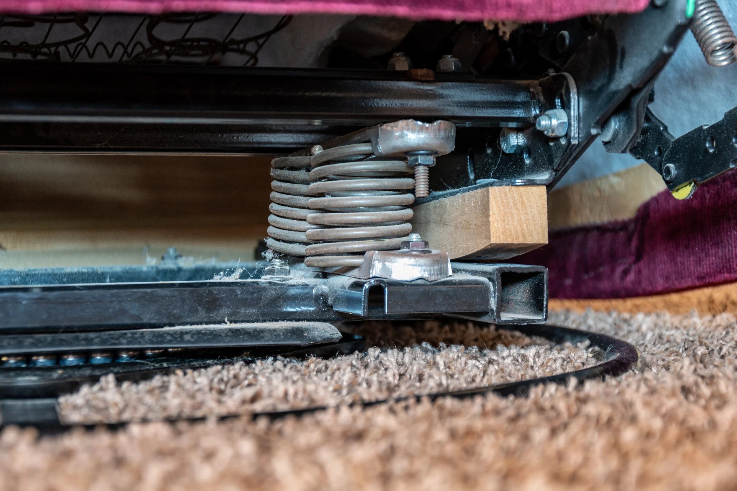 Rise & Recline Emmiera Group