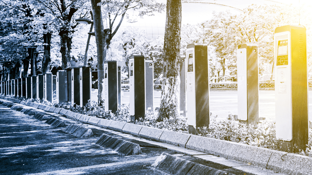 MAHAPREIT Seeks Proposals For Setting Up 350 Electric Vehicle Charging