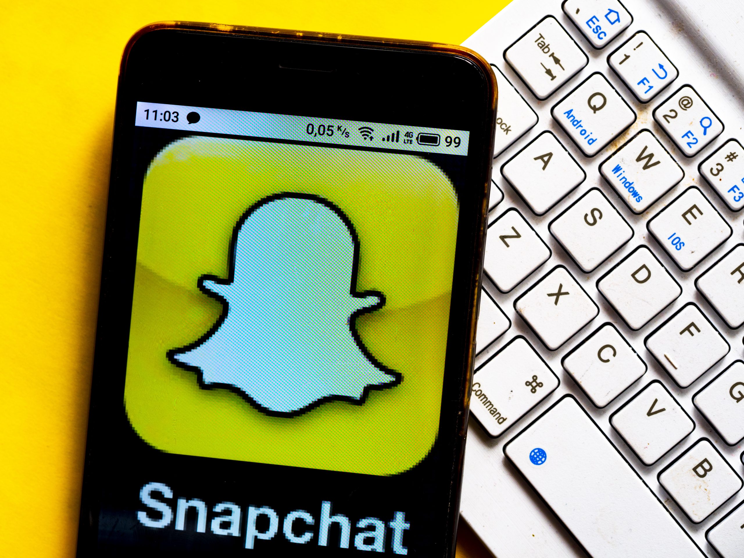 Snapchat Emojis 👻 All You Need To Know About The 🌟 Emojis On The App